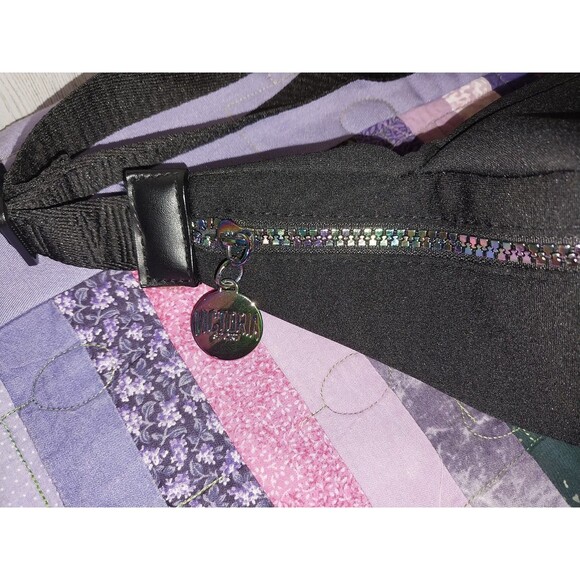 Victoria's Secret Brand Victoria Sport Waist Bag Fanny Pack Blk Adjustable - Picture 2 of 4